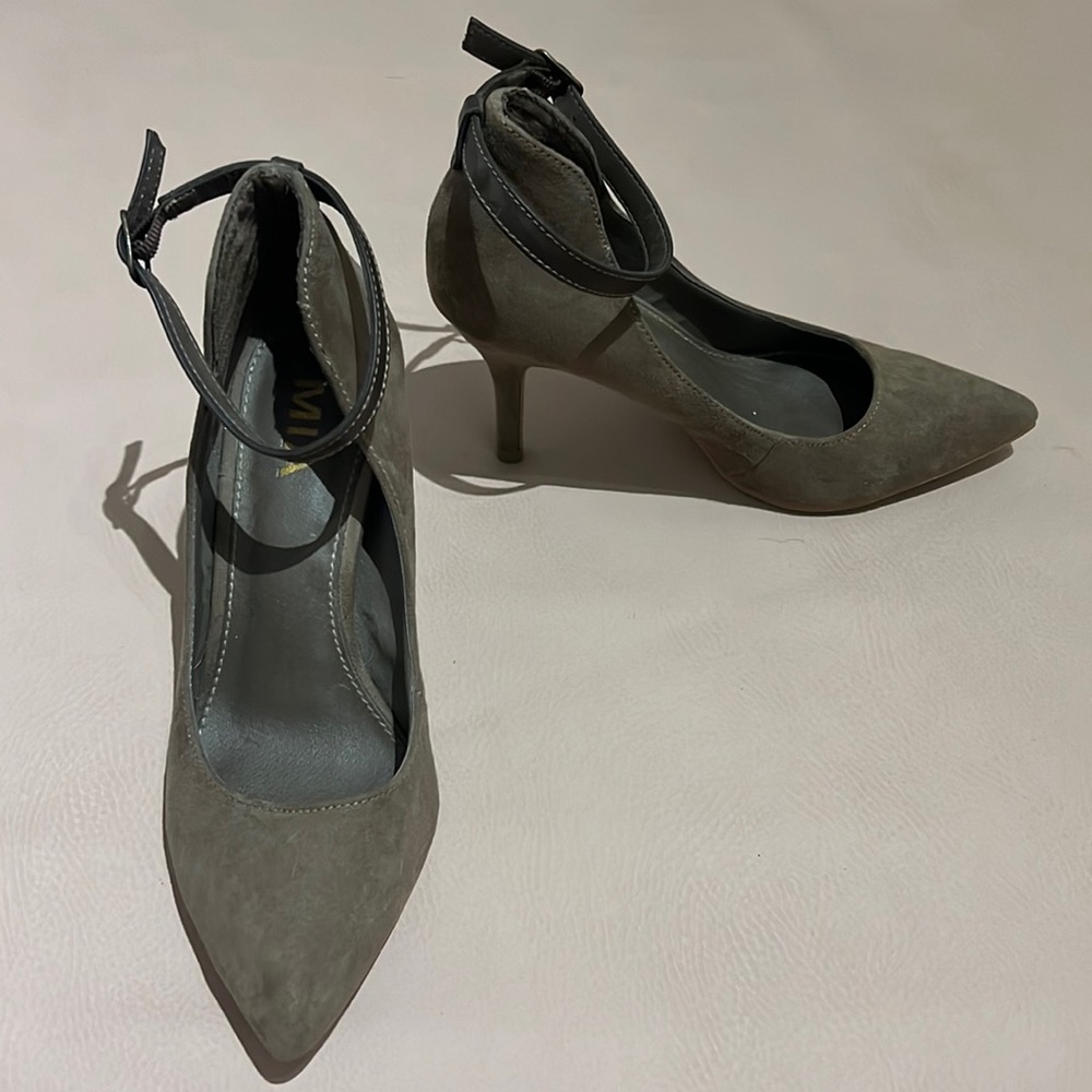 MIA-Light Brown Heels